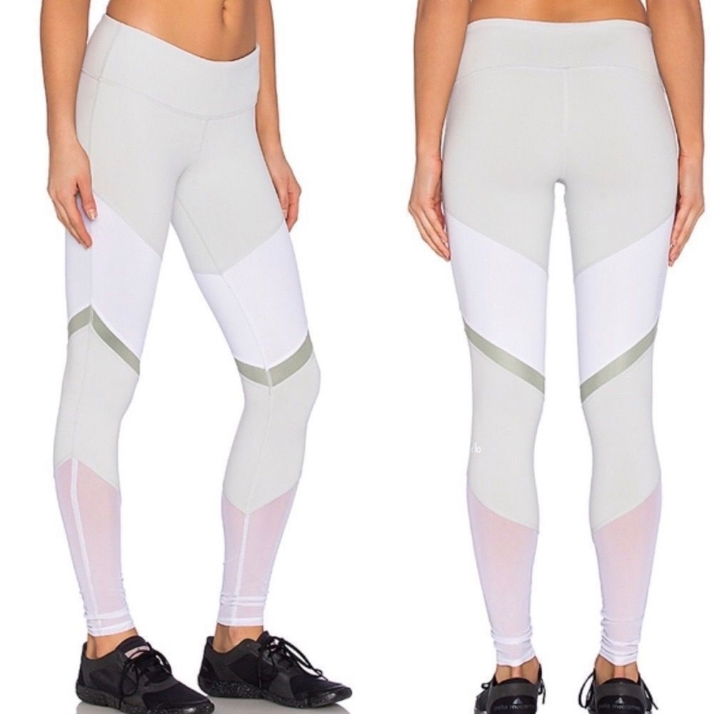 ALO Yoga High Waisted Sheila Gray Chevron Legging
